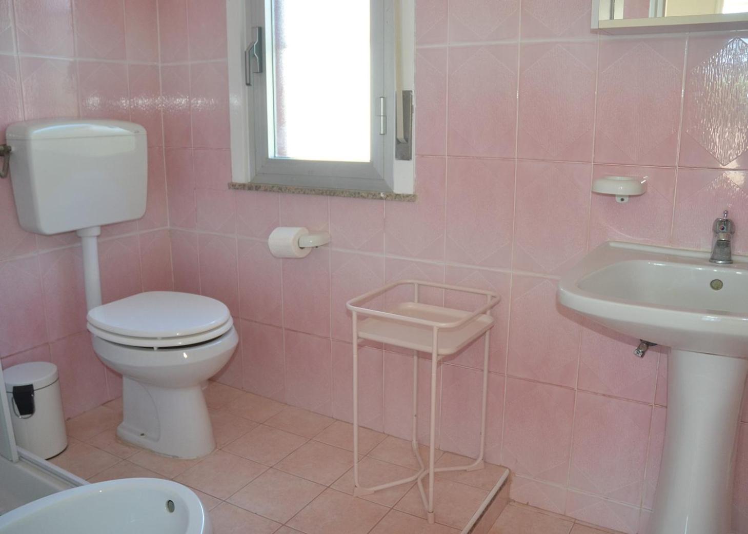 Appartamenti La Baia Del Rais Falcone Habitación foto