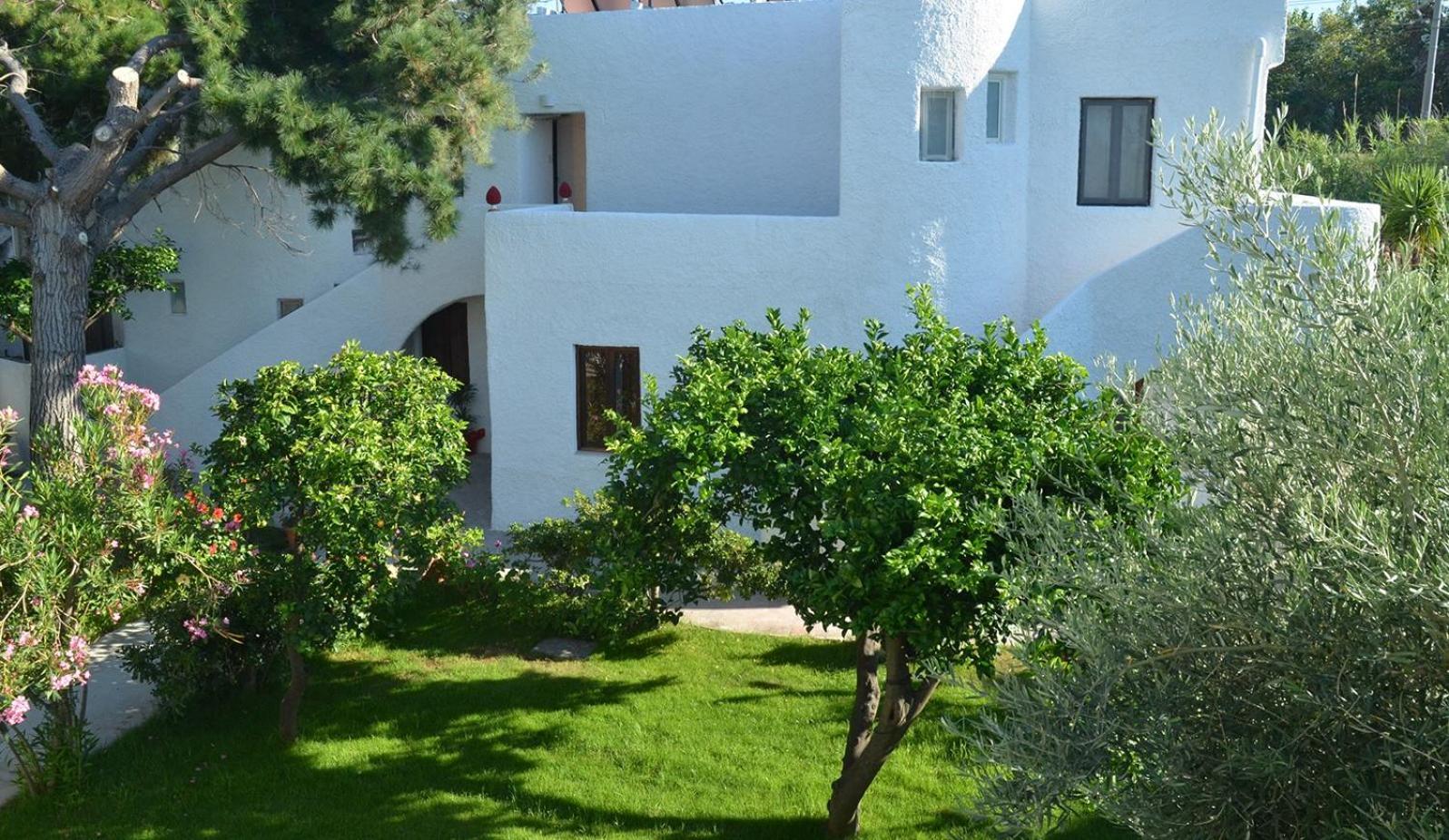 Appartamenti La Baia Del Rais Falcone Habitación foto